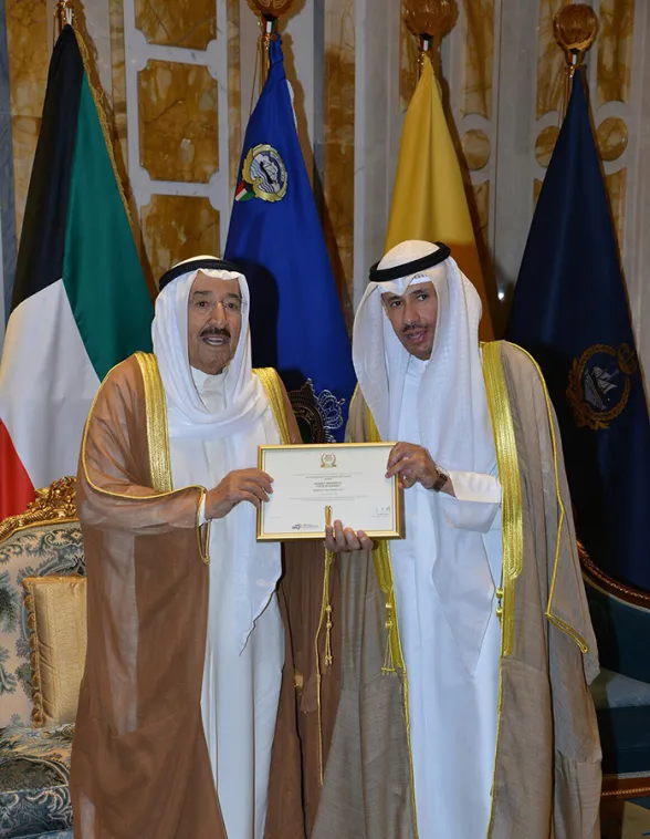 The late Amir of Kuwait, Sheikh Sabah Al-Ahmad Al-Jaber Al-Sabah, honouring Dr. Salah Alnajem on winning the WSIS Prize 2017.